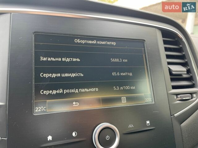 Білий Рено Меган, об'ємом двигуна 1.46 л та пробігом 196 тис. км за 11000 $, фото 62 на Automoto.ua