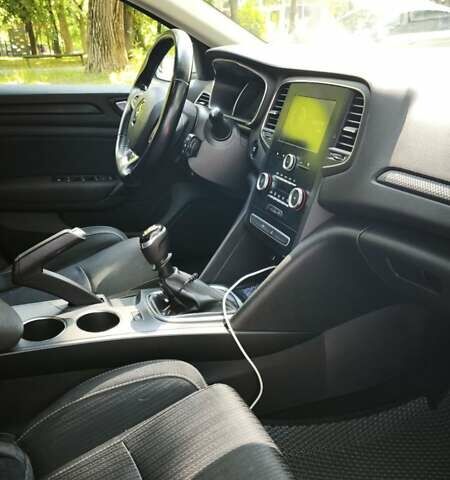 Білий Рено Меган, об'ємом двигуна 1.46 л та пробігом 200 тис. км за 11500 $, фото 11 на Automoto.ua