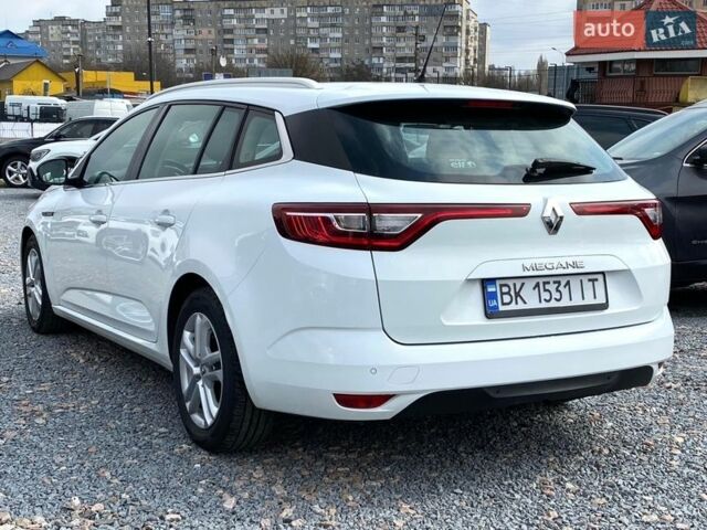 Білий Рено Меган, об'ємом двигуна 1.46 л та пробігом 259 тис. км за 11700 $, фото 2 на Automoto.ua