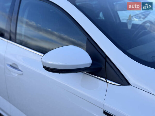 Білий Рено Меган, об'ємом двигуна 1.46 л та пробігом 211 тис. км за 13300 $, фото 20 на Automoto.ua