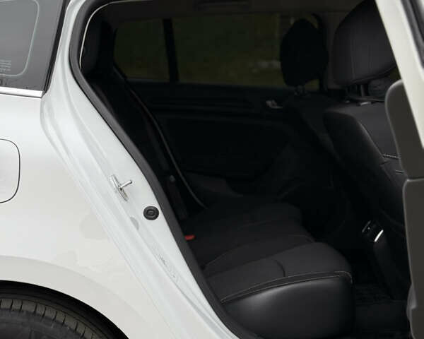 Білий Рено Меган, об'ємом двигуна 1.5 л та пробігом 125 тис. км за 14200 $, фото 22 на Automoto.ua