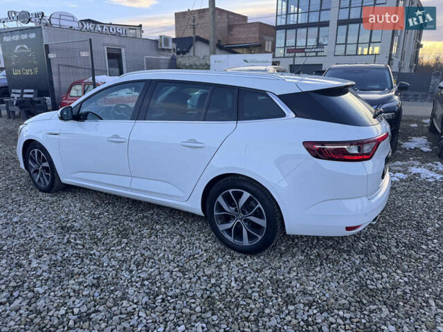 Білий Рено Меган, об'ємом двигуна 1.46 л та пробігом 211 тис. км за 13300 $, фото 6 на Automoto.ua