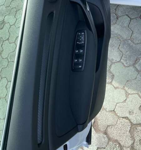 Белый Рено Меган, объемом двигателя 1.46 л и пробегом 205 тыс. км за 10700 $, фото 20 на Automoto.ua