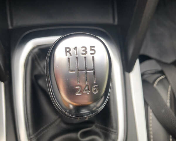 Білий Рено Меган, об'ємом двигуна 1.5 л та пробігом 150 тис. км за 13990 $, фото 135 на Automoto.ua