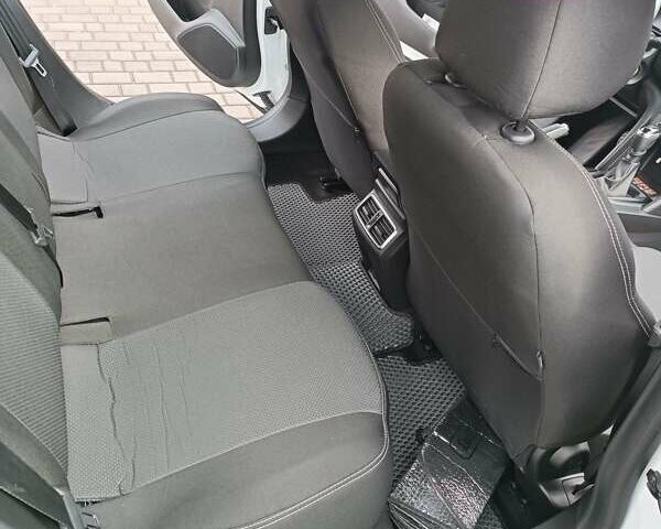 Білий Рено Меган, об'ємом двигуна 1.46 л та пробігом 110 тис. км за 14200 $, фото 33 на Automoto.ua