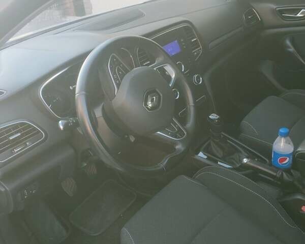 Білий Рено Меган, об'ємом двигуна 1.5 л та пробігом 240 тис. км за 12200 $, фото 7 на Automoto.ua