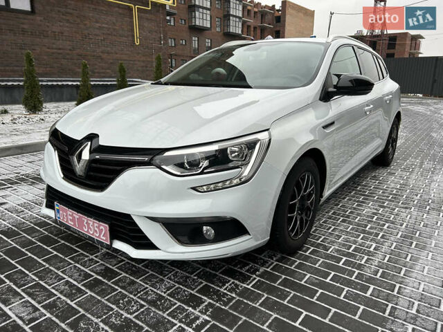 Белый Рено Меган, объемом двигателя 1.5 л и пробегом 209 тыс. км за 12800 $, фото 7 на Automoto.ua