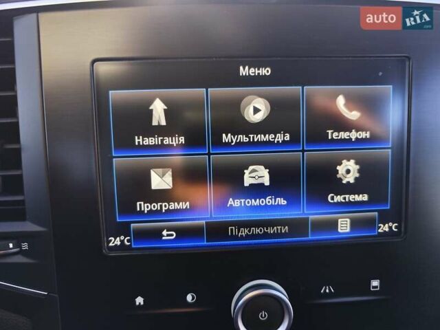 Белый Рено Меган, объемом двигателя 1.46 л и пробегом 200 тыс. км за 11999 $, фото 49 на Automoto.ua