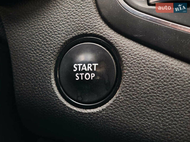 Білий Рено Меган, об'ємом двигуна 1.5 л та пробігом 236 тис. км за 12590 $, фото 27 на Automoto.ua