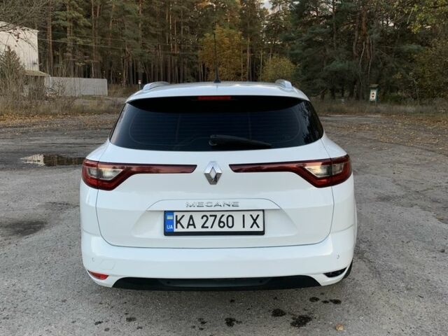 Белый Рено Меган, объемом двигателя 1.5 л и пробегом 288 тыс. км за 11300 $, фото 4 на Automoto.ua