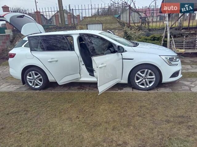 Белый Рено Меган, объемом двигателя 1.46 л и пробегом 251 тыс. км за 12400 $, фото 20 на Automoto.ua