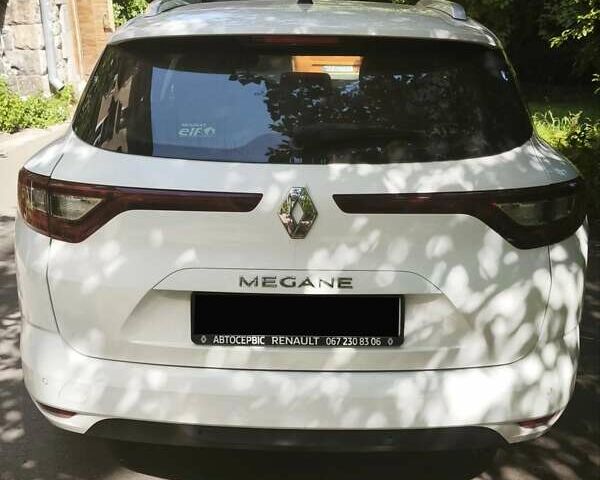 Білий Рено Меган, об'ємом двигуна 1.46 л та пробігом 200 тис. км за 11500 $, фото 2 на Automoto.ua