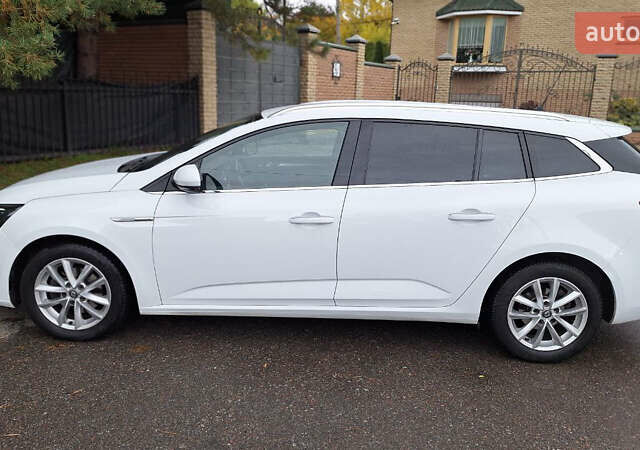 Білий Рено Меган, об'ємом двигуна 1.5 л та пробігом 150 тис. км за 13990 $, фото 50 на Automoto.ua