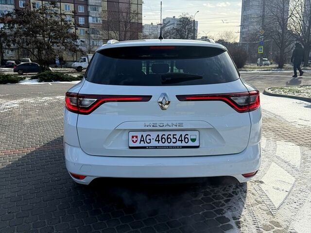 Белый Рено Меган, объемом двигателя 1.5 л и пробегом 18900 тыс. км за 12700 $, фото 3 на Automoto.ua