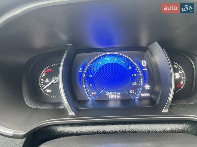 Белый Рено Меган, объемом двигателя 1.5 л и пробегом 208 тыс. км за 14300 $, фото 27 на Automoto.ua