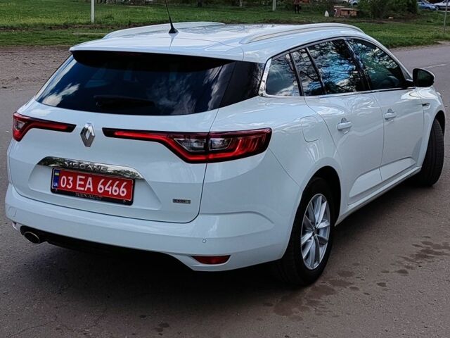 Белый Рено Меган, объемом двигателя 0 л и пробегом 248 тыс. км за 12999 $, фото 4 на Automoto.ua