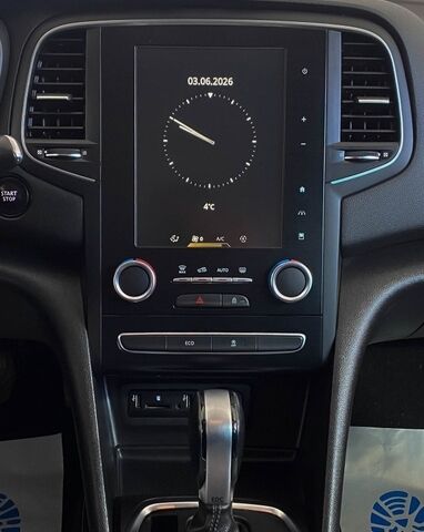 Білий Рено Меган, об'ємом двигуна 1.5 л та пробігом 198 тис. км за 13250 $, фото 5 на Automoto.ua