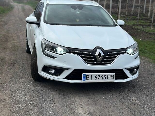 Білий Рено Меган, об'ємом двигуна 1.46 л та пробігом 240 тис. км за 12500 $, фото 8 на Automoto.ua