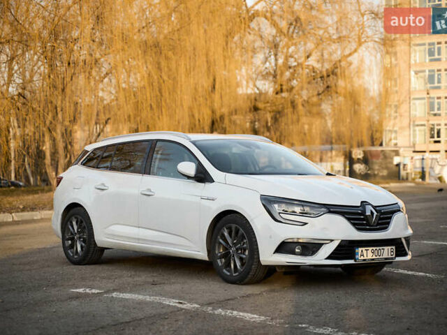 Белый Рено Меган, объемом двигателя 1.46 л и пробегом 226 тыс. км за 13900 $, фото 8 на Automoto.ua