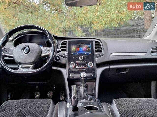 Білий Рено Меган, об'ємом двигуна 1.5 л та пробігом 150 тис. км за 14290 $, фото 69 на Automoto.ua