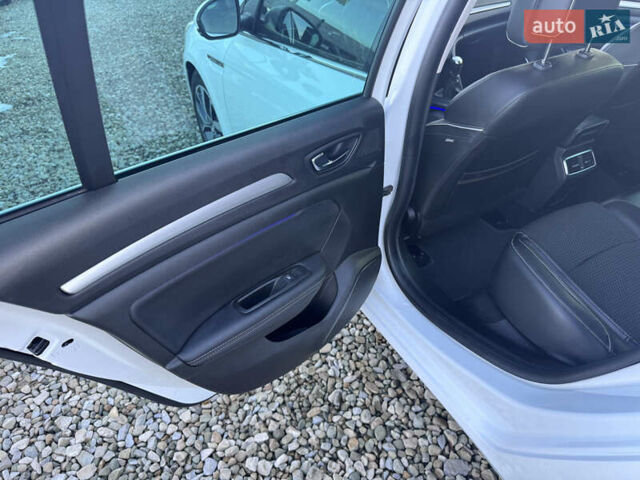 Білий Рено Меган, об'ємом двигуна 1.46 л та пробігом 211 тис. км за 13300 $, фото 34 на Automoto.ua