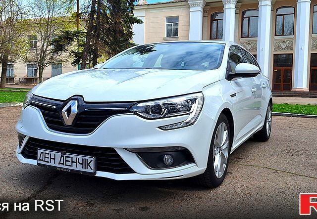 Белый Рено Меган, объемом двигателя 1.5 л и пробегом 181 тыс. км за 9999 $, фото 1 на Automoto.ua