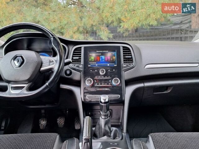Білий Рено Меган, об'ємом двигуна 1.5 л та пробігом 150 тис. км за 14290 $, фото 68 на Automoto.ua