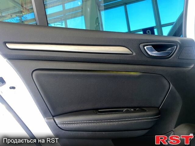 Білий Рено Меган, об'ємом двигуна 1.5 л та пробігом 270 тис. км за 13200 $, фото 7 на Automoto.ua