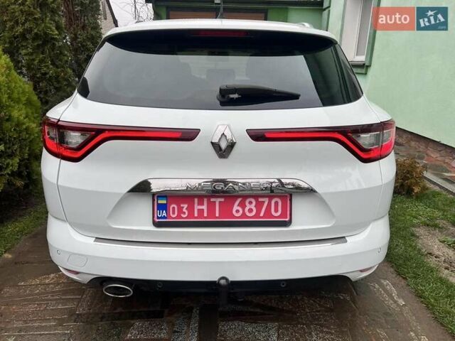 Белый Рено Меган, объемом двигателя 1.5 л и пробегом 208 тыс. км за 14300 $, фото 2 на Automoto.ua