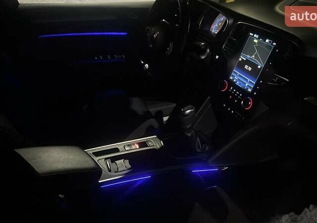 Білий Рено Меган, об'ємом двигуна 1.5 л та пробігом 209 тис. км за 13300 $, фото 23 на Automoto.ua