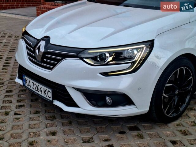 Белый Рено Меган, объемом двигателя 1.46 л и пробегом 194 тыс. км за 13500 $, фото 16 на Automoto.ua