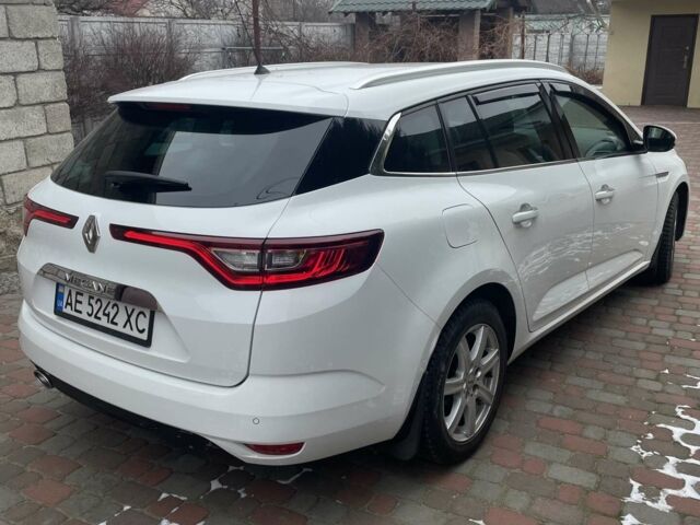 Білий Рено Меган, об'ємом двигуна 1.46 л та пробігом 203 тис. км за 14650 $, фото 2 на Automoto.ua