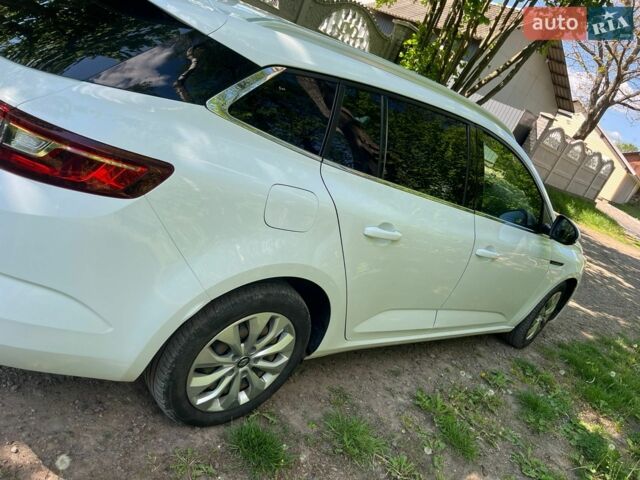 Белый Рено Меган, объемом двигателя 1.46 л и пробегом 219 тыс. км за 11500 $, фото 15 на Automoto.ua