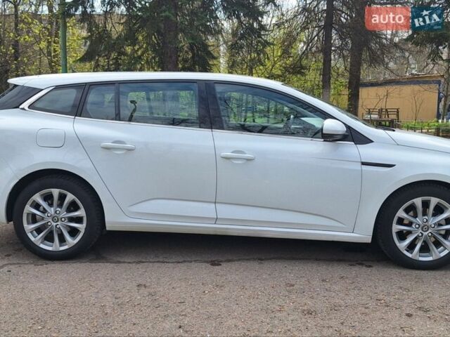 Білий Рено Меган, об'ємом двигуна 1.46 л та пробігом 181 тис. км за 9999 $, фото 15 на Automoto.ua