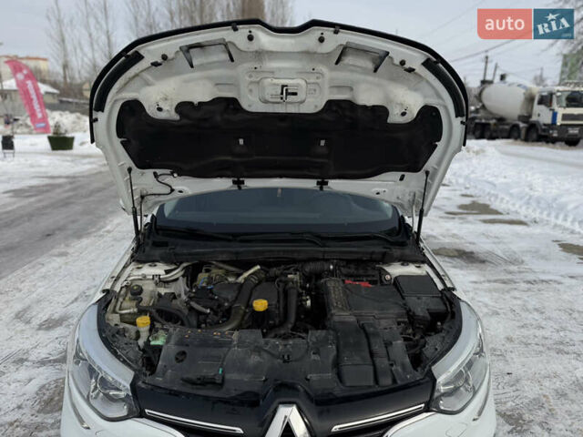 Белый Рено Меган, объемом двигателя 1.5 л и пробегом 185 тыс. км за 11499 $, фото 20 на Automoto.ua