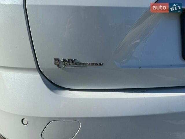 Білий Рено Меган, об'ємом двигуна 1.6 л та пробігом 236 тис. км за 12600 $, фото 56 на Automoto.ua