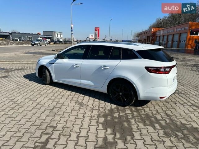 Белый Рено Меган, объемом двигателя 1.46 л и пробегом 202 тыс. км за 12500 $, фото 9 на Automoto.ua