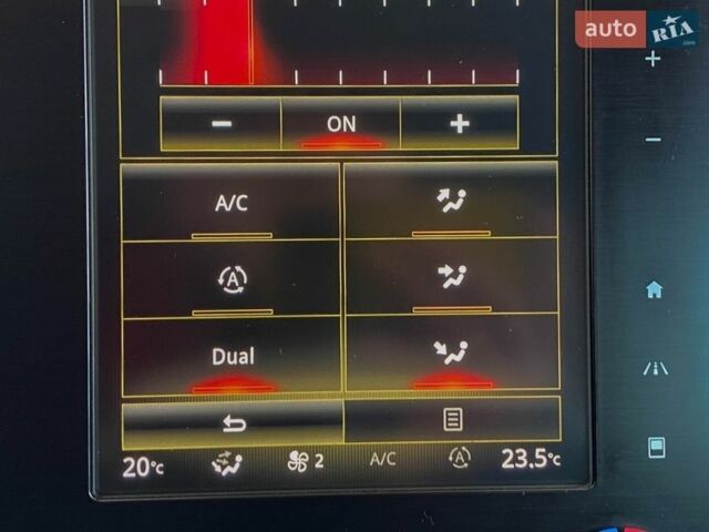 Белый Рено Меган, объемом двигателя 1.5 л и пробегом 198 тыс. км за 13250 $, фото 32 на Automoto.ua