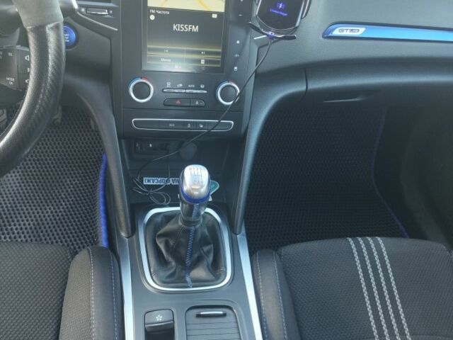 Белый Рено Меган, объемом двигателя 1.5 л и пробегом 206 тыс. км за 12500 $, фото 6 на Automoto.ua