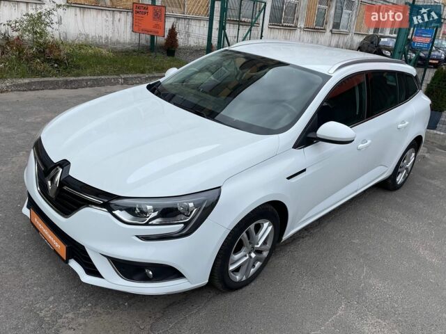Білий Рено Меган, об'ємом двигуна 1.46 л та пробігом 196 тис. км за 11000 $, фото 64 на Automoto.ua