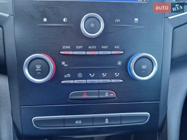 Белый Рено Меган, объемом двигателя 1.5 л и пробегом 218 тыс. км за 14900 $, фото 39 на Automoto.ua