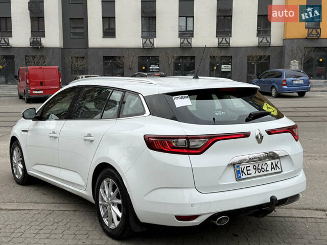 Белый Рено Меган, объемом двигателя 1.46 л и пробегом 148 тыс. км за 14500 $, фото 7 на Automoto.ua