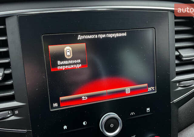 Белый Рено Меган, объемом двигателя 1.46 л и пробегом 195 тыс. км за 11999 $, фото 58 на Automoto.ua