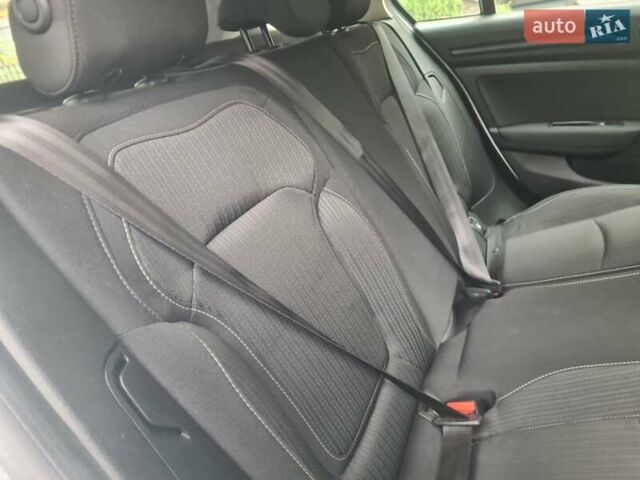 Белый Рено Меган, объемом двигателя 1.5 л и пробегом 106 тыс. км за 16300 $, фото 6 на Automoto.ua