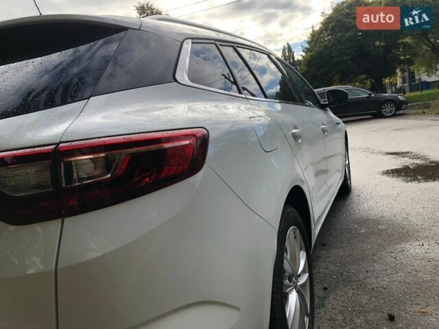 Білий Рено Меган, об'ємом двигуна 1.5 л та пробігом 150 тис. км за 14290 $, фото 108 на Automoto.ua