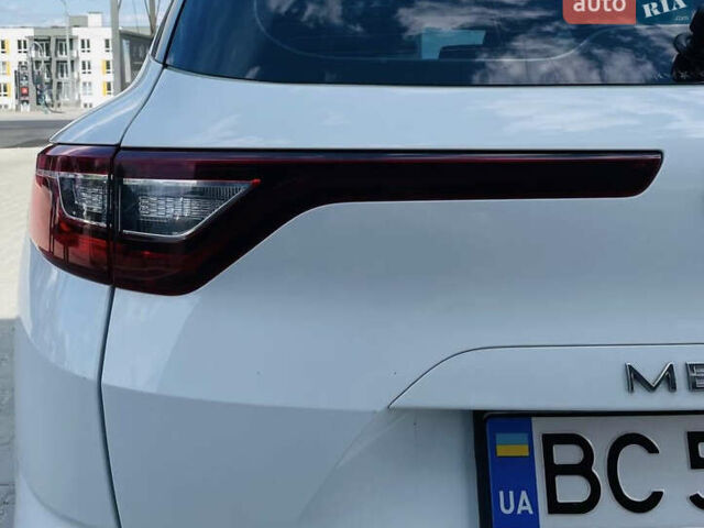 Белый Рено Меган, объемом двигателя 1.46 л и пробегом 233 тыс. км за 12099 $, фото 7 на Automoto.ua