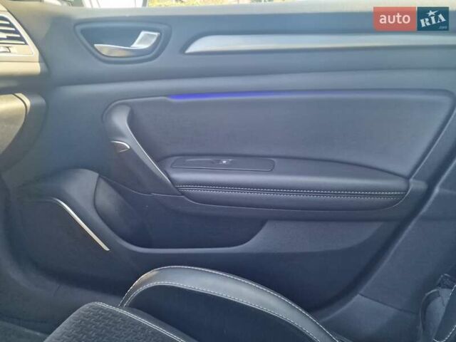 Белый Рено Меган, объемом двигателя 1.5 л и пробегом 218 тыс. км за 14900 $, фото 34 на Automoto.ua