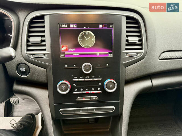 Білий Рено Меган, об'ємом двигуна 1.5 л та пробігом 245 тис. км за 13333 $, фото 36 на Automoto.ua