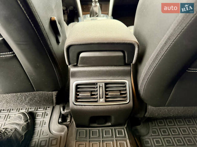 Білий Рено Меган, об'ємом двигуна 1.5 л та пробігом 245 тис. км за 13333 $, фото 47 на Automoto.ua