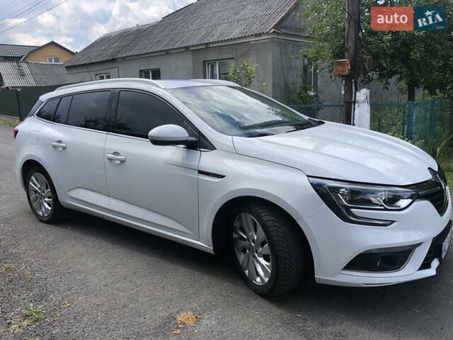 Белый Рено Меган, объемом двигателя 1.46 л и пробегом 188 тыс. км за 12400 $, фото 12 на Automoto.ua